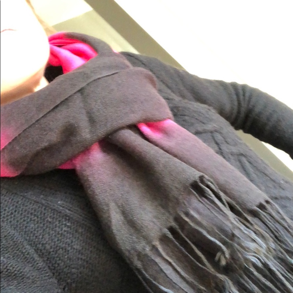 Scarf - Picture 5 of 5